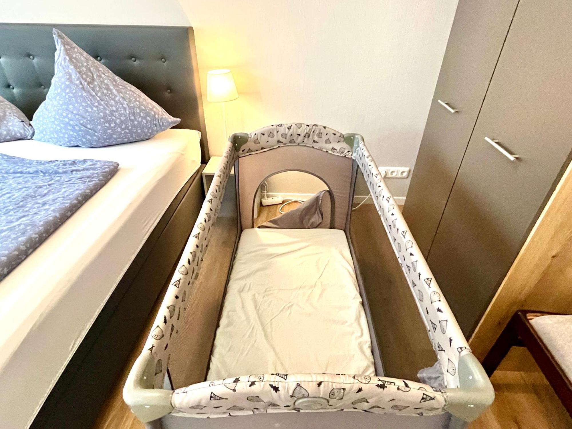 Ferienwohnung Moseltraum, 1-6 Pers, Mit 3 Schlafzimmer Und Panoramabalkon Mueden ภายนอก รูปภาพ