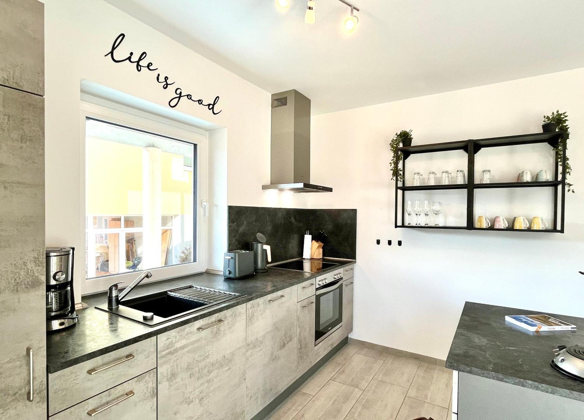 Ferienwohnung Moseltraum, 1-6 Pers, Mit 3 Schlafzimmer Und Panoramabalkon Mueden ภายนอก รูปภาพ