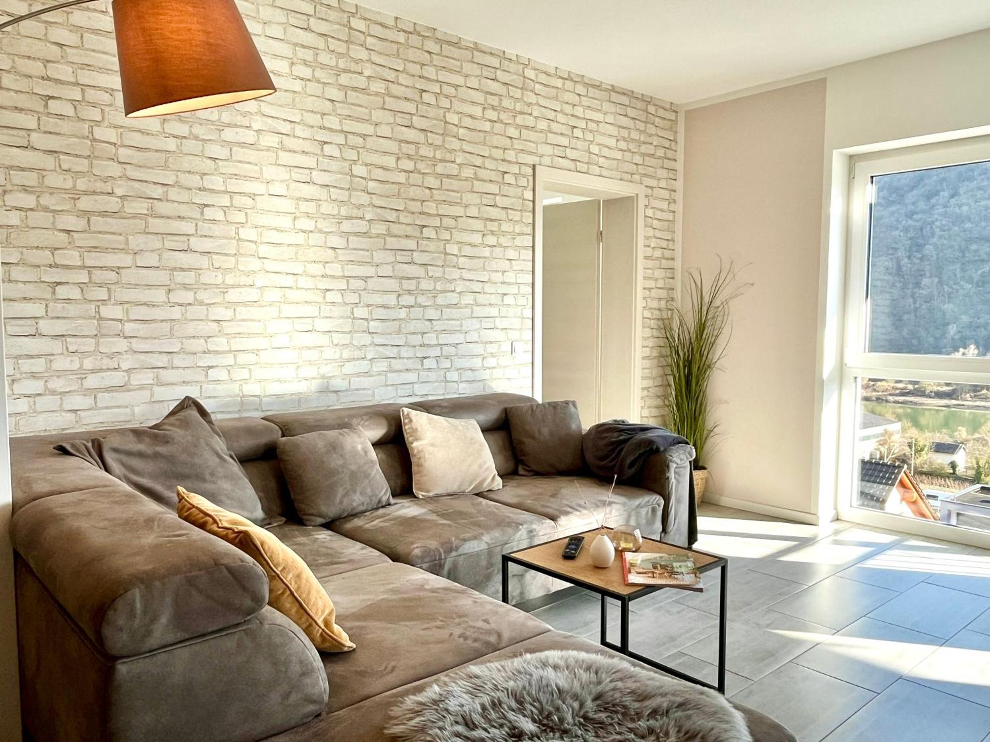 Ferienwohnung Moseltraum, 1-6 Pers, Mit 3 Schlafzimmer Und Panoramabalkon Mueden ภายนอก รูปภาพ